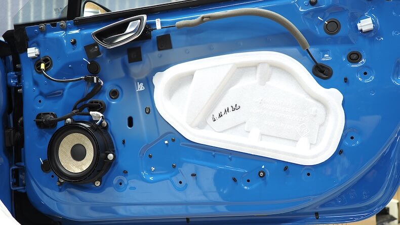 アルピーヌA110のフロントドア内部