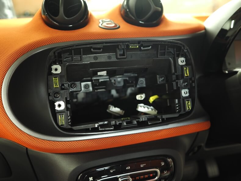 スマートフォーツーのオーディオ部分を取り外し