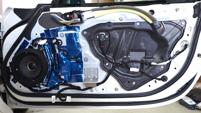 マツダロードスターのドア内部