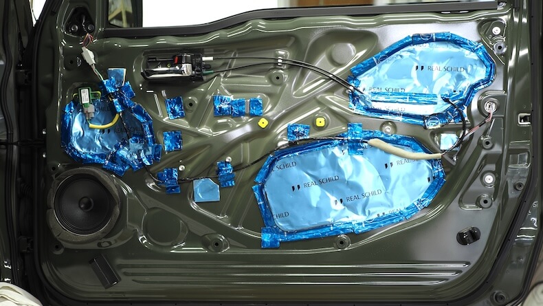 スズキジムニーシエラのドア内部