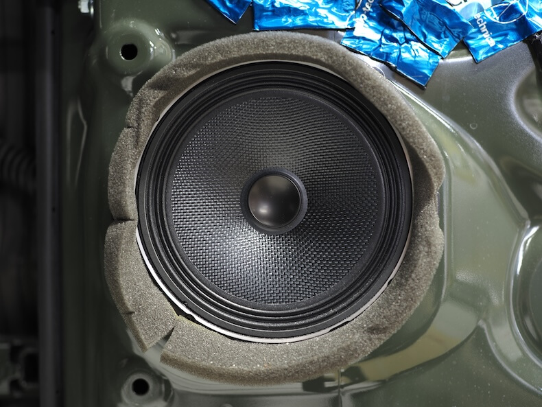 スズキジムニーシエラのドアスピーカー