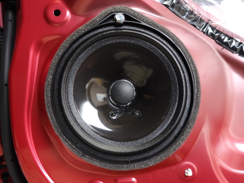 ホンダフィットのフロントドアスピーカー