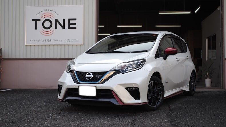 日産 ノート ドアのアウターバッフル加工