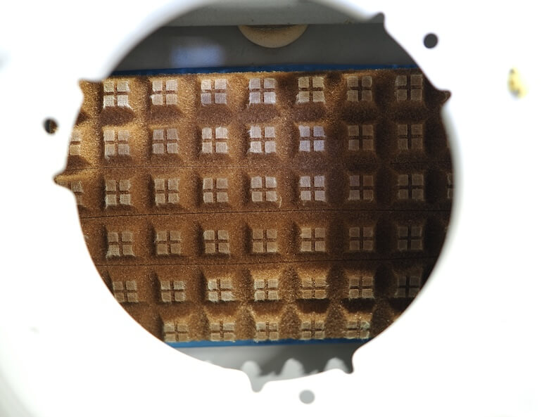 スズキアルトワークスのドアスピーカー裏を制振