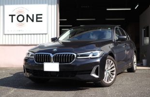 ＢＭＷ ５シリーズ（Ｇ３０）フロントスピーカー交換