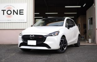 マツダ ＭＡＺＤＡ２ スピーカー交換