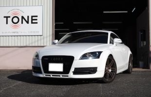 アウディ ＴＴ スピーカーとナビ交換