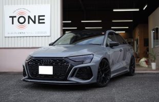 アウディ ＲＳ３ サブウーファー取り付け